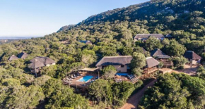 Woodbury Lodge – Amakhala Game Reserve